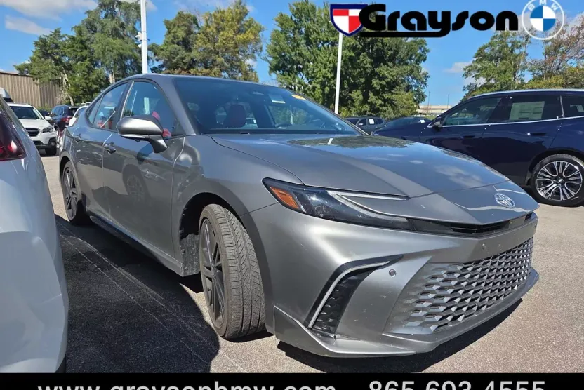 2025 Toyota Camry XSE photo 1