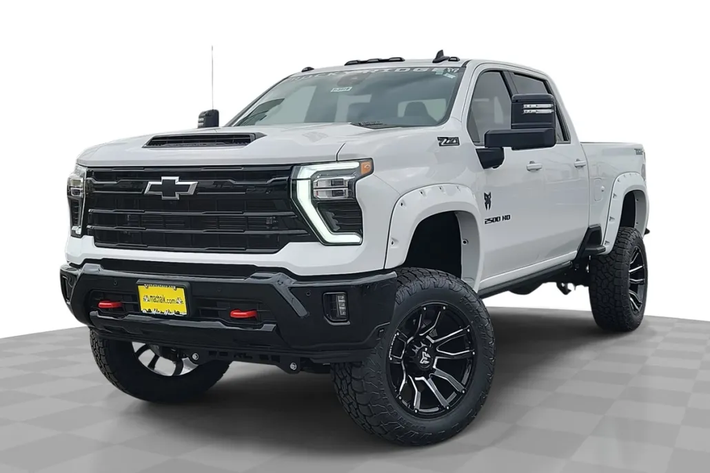 2025 Chevrolet Silverado 2500HD LT photo 1