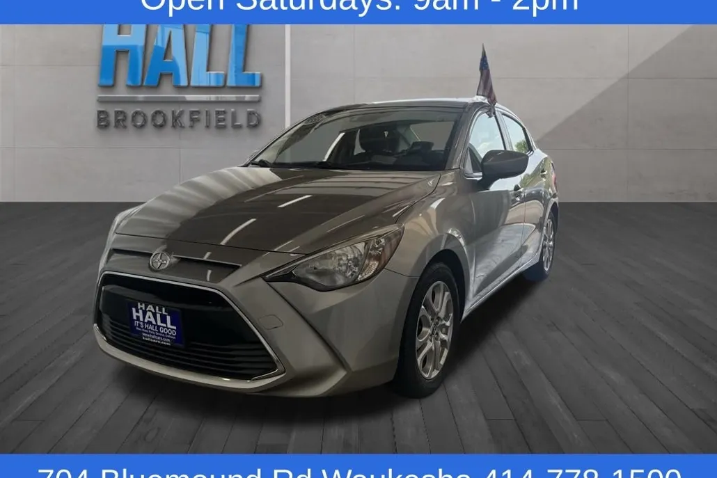2016 Scion iA Base photo 1