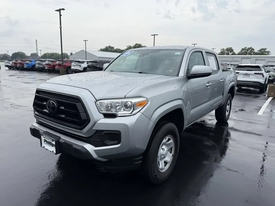 2022 Toyota Tacoma SR V6 photo 1