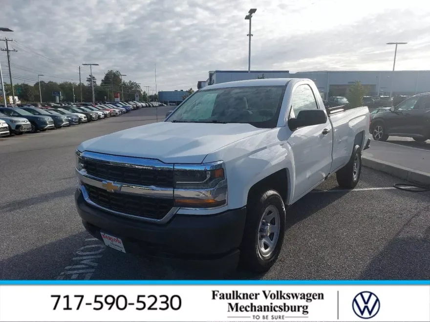 2018 Chevrolet Silverado 1500 photo 1