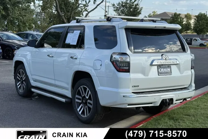 2019 Toyota 4Runner Limited photo 1