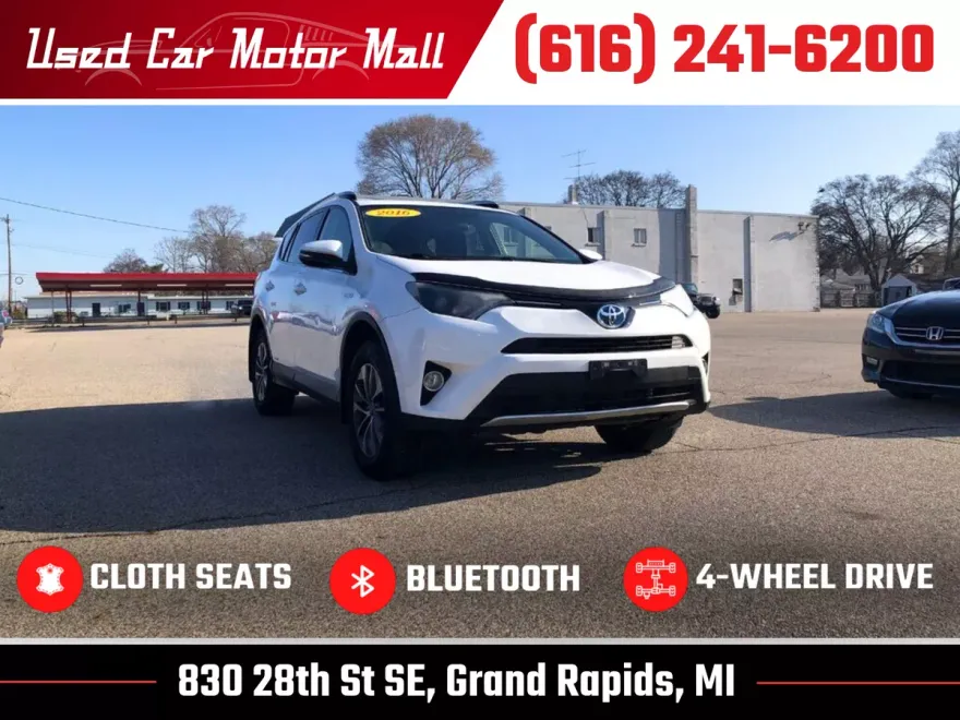 2016 Toyota RAV4 Hybrid XLE photo 1