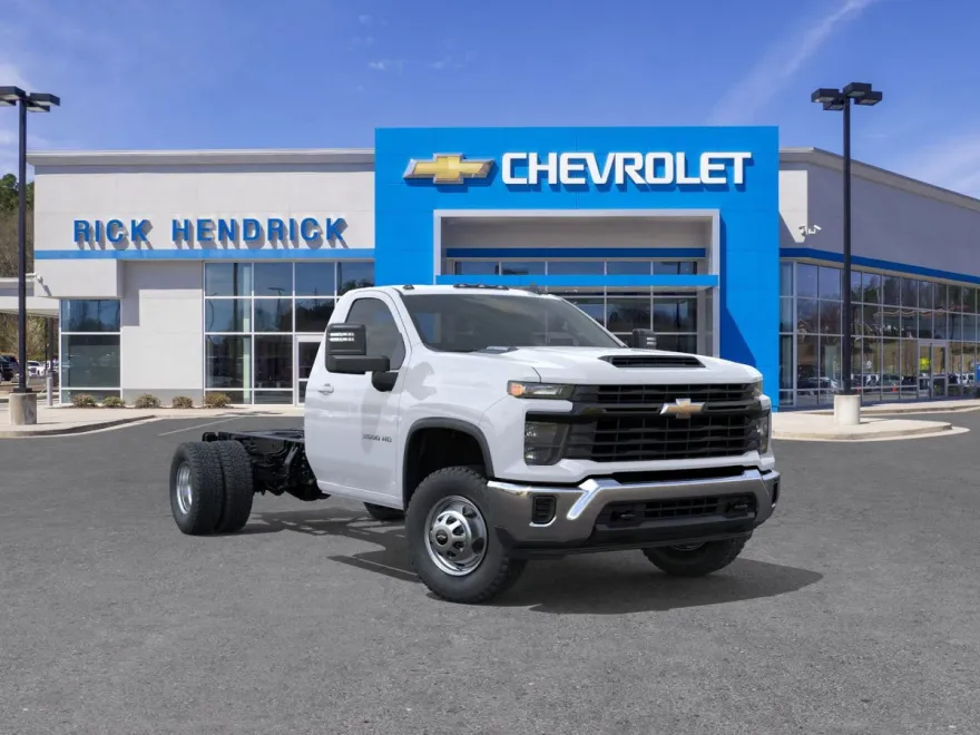 2025 Chevrolet Silverado 3500HD Work Truck photo 1