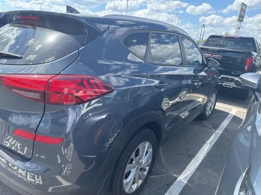 2021 Hyundai Tucson Value photo 1