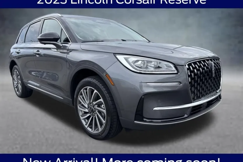 2023 Lincoln Corsair Reserve photo 1