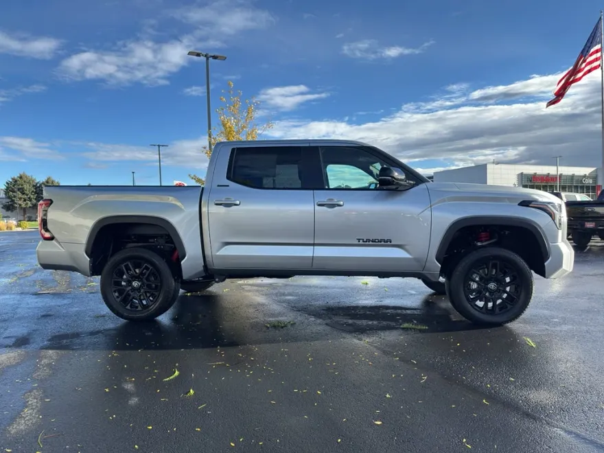 2026 Toyota Tundra Limited photo 1