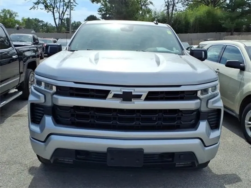 2022 Chevrolet Silverado 1500 RST photo 1