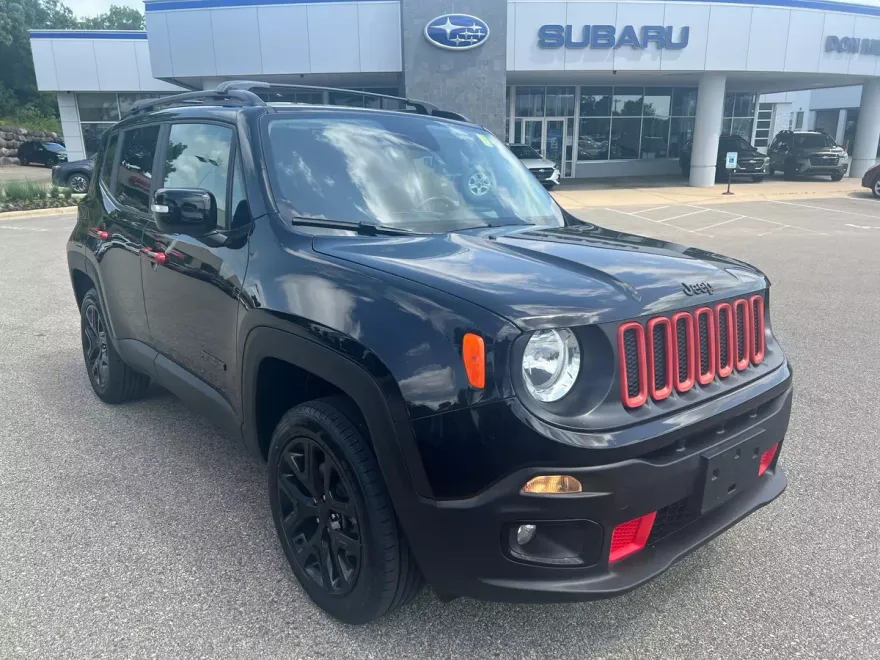 2017 Jeep Renegade Latitude North Edition photo 1