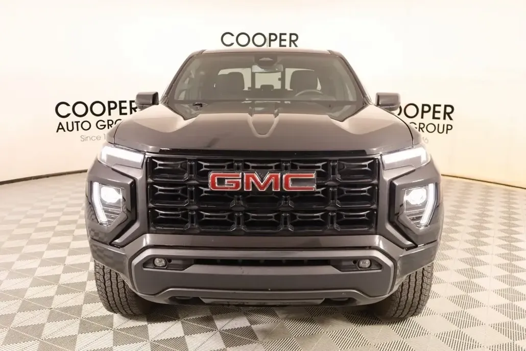 2023 Gmc Canyon Elevation photo 1