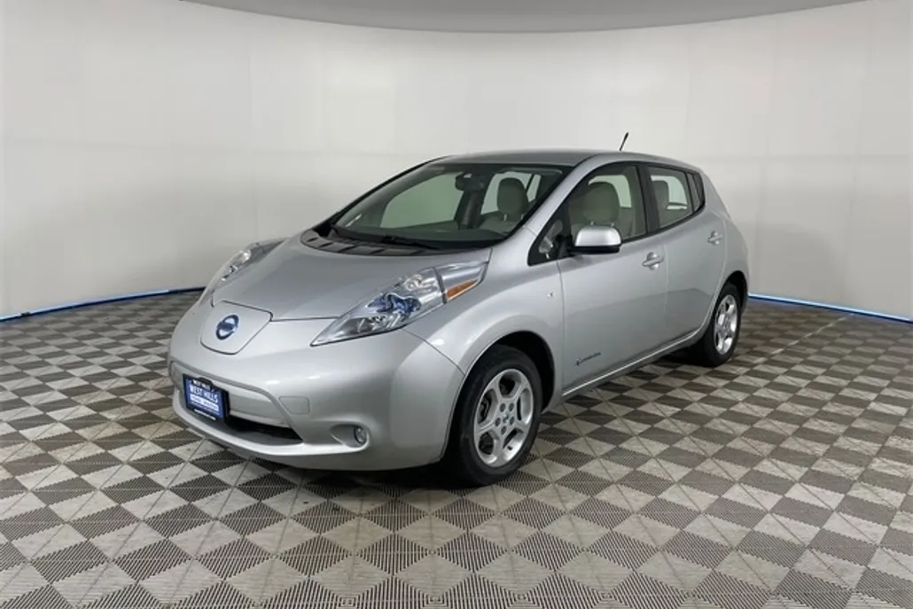 2012 Nissan Leaf SL photo 1