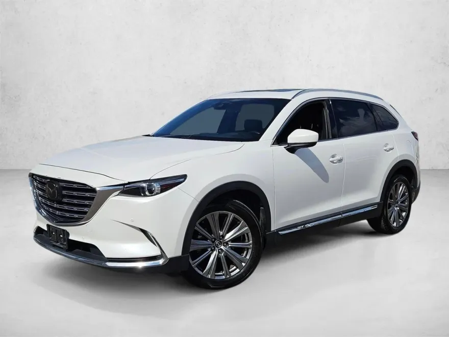 2023 Mazda CX-9 Signature photo 1