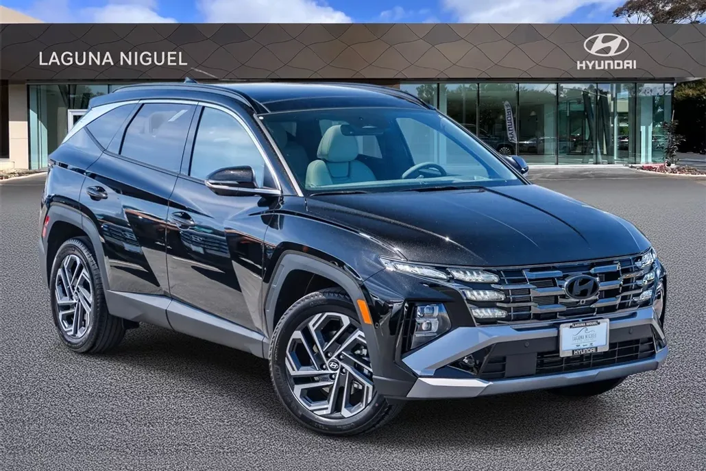 2025 Hyundai Tucson Limited photo 1