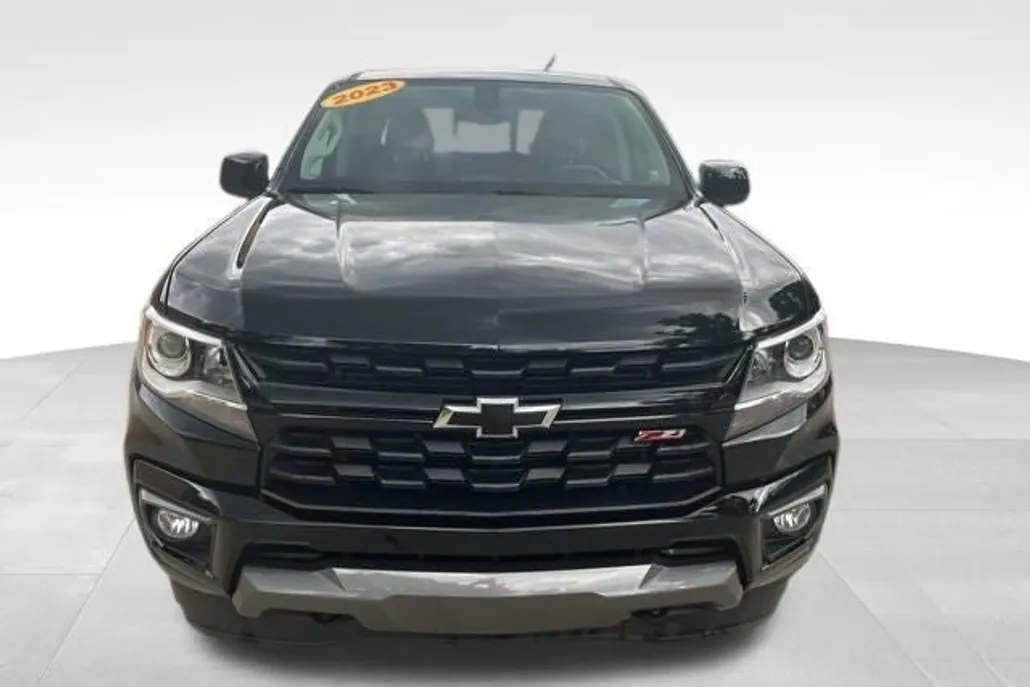2022 Chevrolet Colorado Z71 photo 1