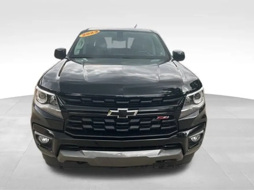 2022 Chevrolet Colorado Z71 photo 1