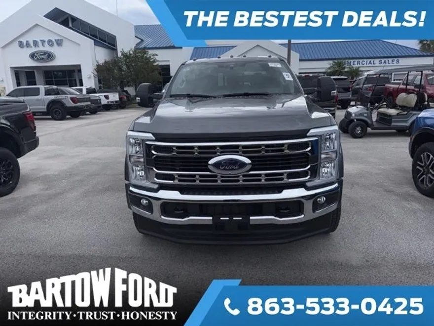 2025 Ford F-450 photo 1