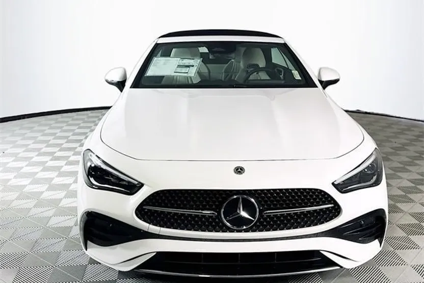 2025 Mercedes Benz CLE 300 4MATIC Cabriolet photo 1