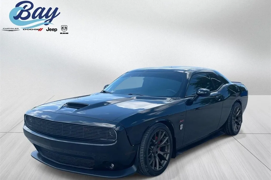 2020 Dodge Challenger R/T photo 1