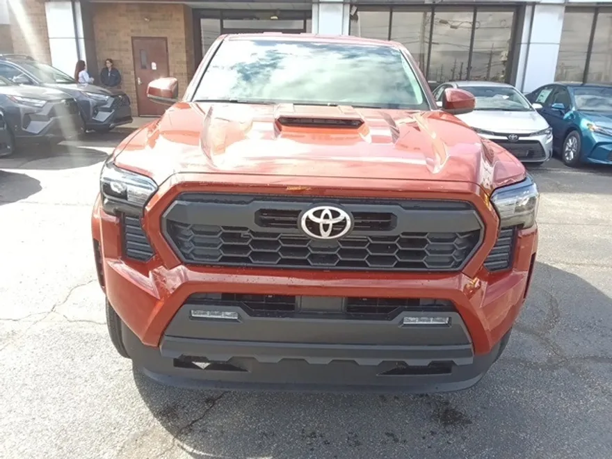 2025 Toyota Tacoma TRD Sport Double Cab photo 1