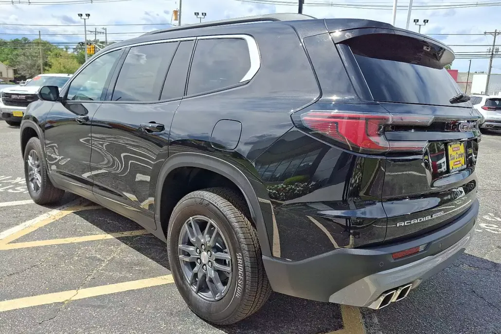 2026 Gmc Acadia Elevation photo 1