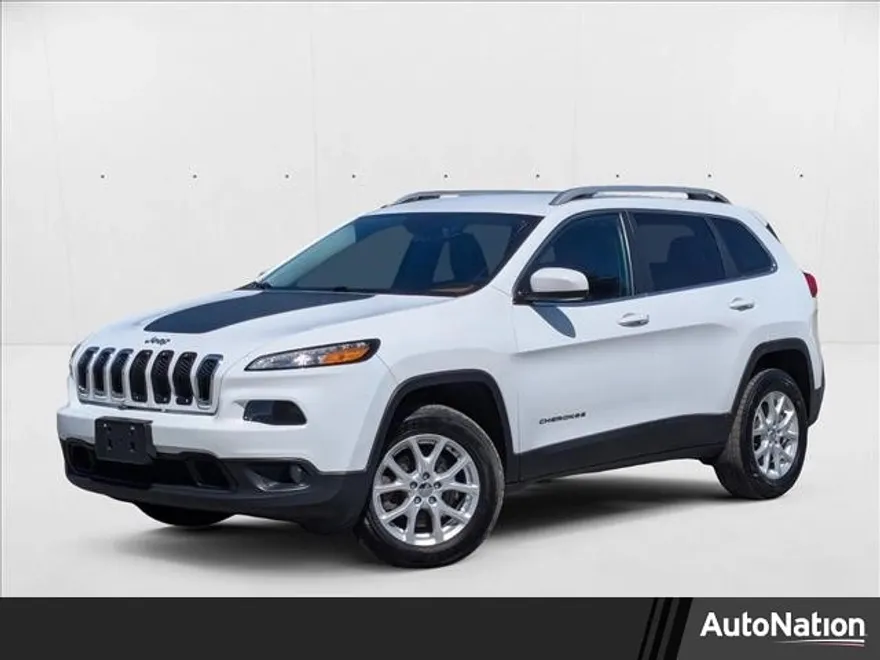 2016 Jeep Cherokee Latitude photo 1