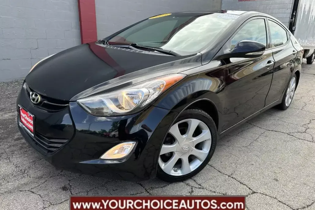 2013 Hyundai Elantra Limited photo 1