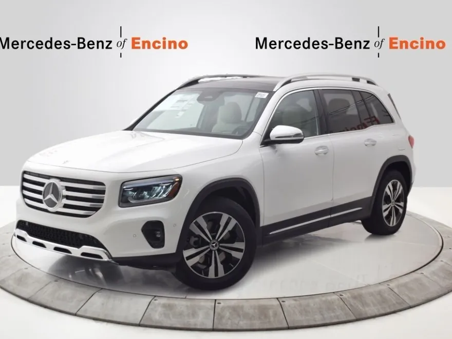 2026 Mercedes Benz GLB 250 photo 1