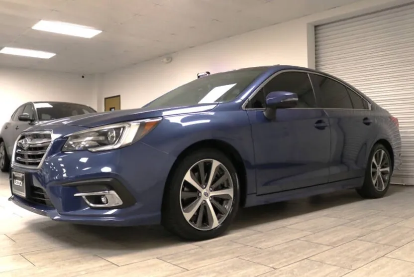 2019 Subaru Legacy 3.6R Limited photo 1