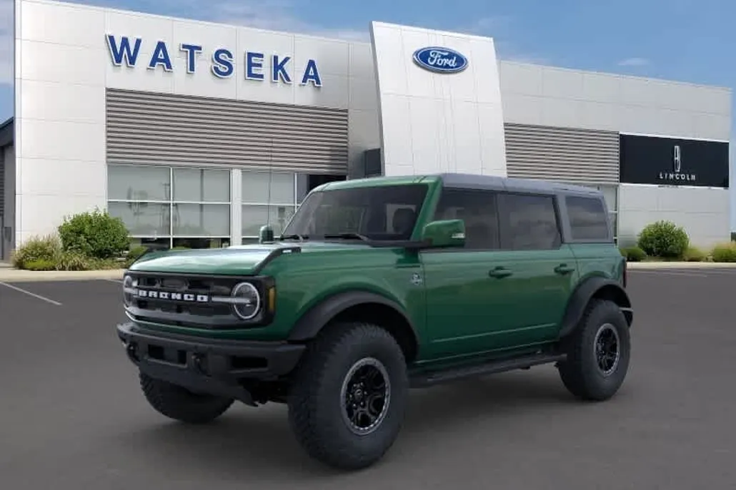 2024 Ford Bronco Outer Banks photo 1