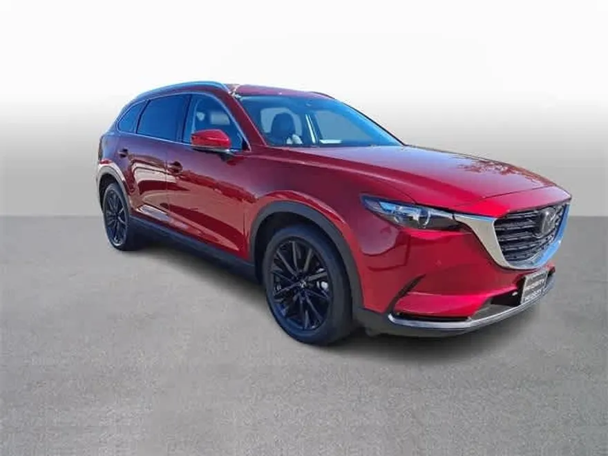 2022 Mazda CX-9 Touring photo 1