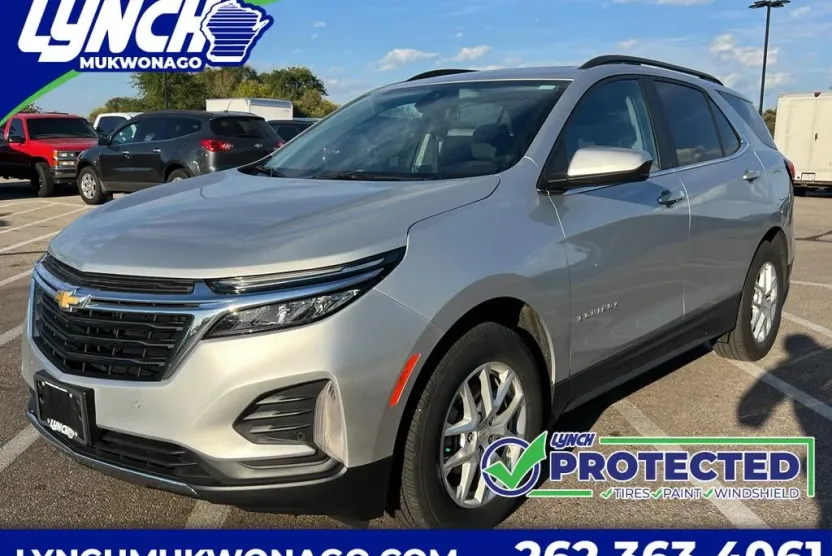 2022 Chevrolet Equinox LT photo 1