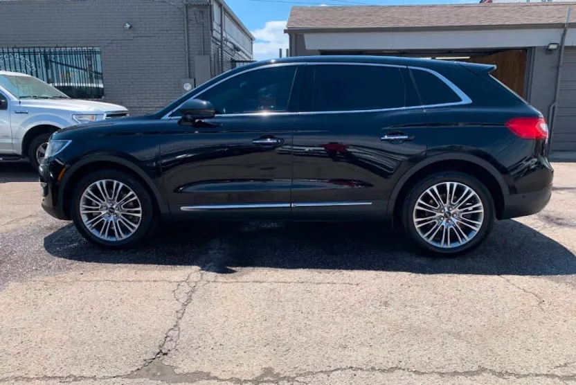 2016 Lincoln MKX Reserve photo 1