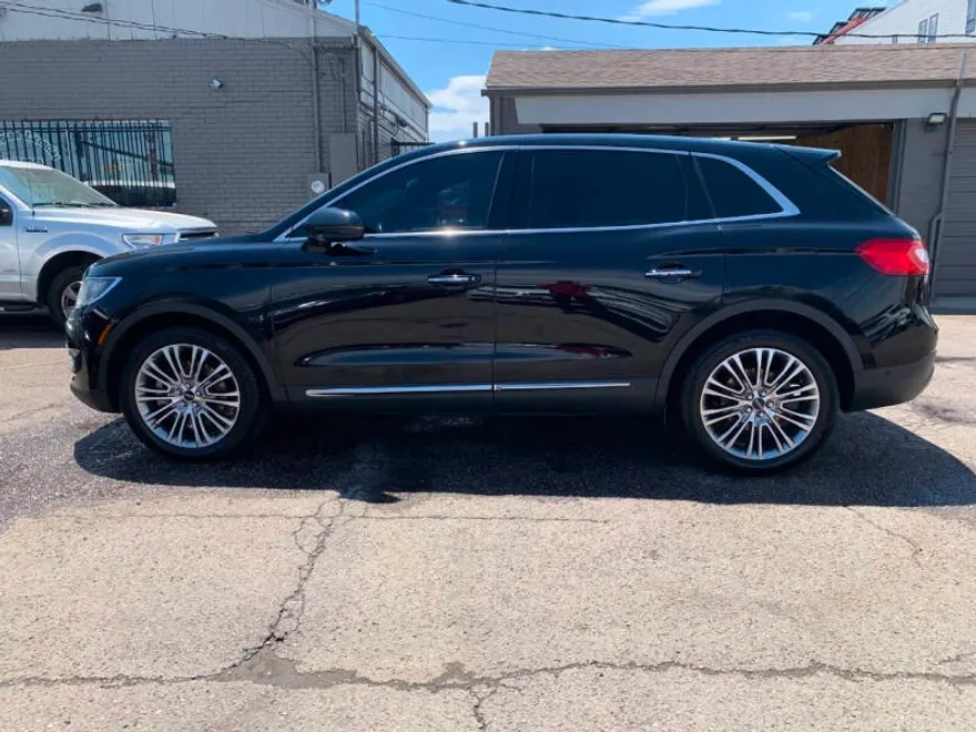 2016 Lincoln MKX Reserve photo 1