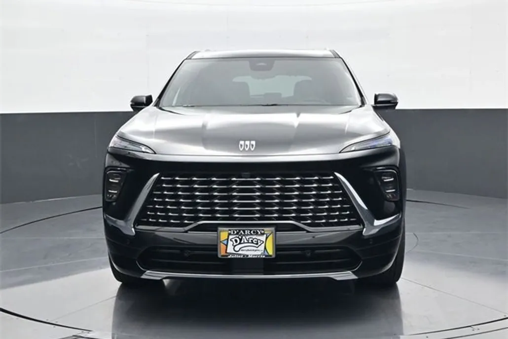 2026 Buick Enclave Avenir photo 1