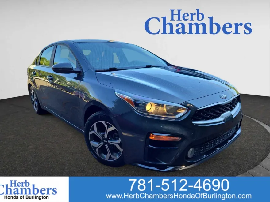 2020 Kia Forte LXS photo 1