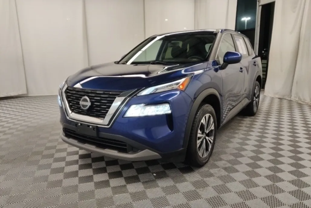 2023 Nissan Rogue SV photo 1