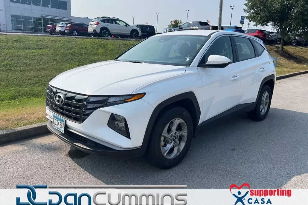 2023 Hyundai Tucson SE photo 1