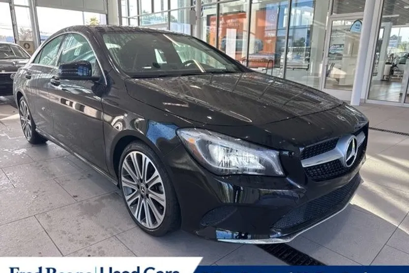 2019 Mercedes Benz CLA 250 photo 1