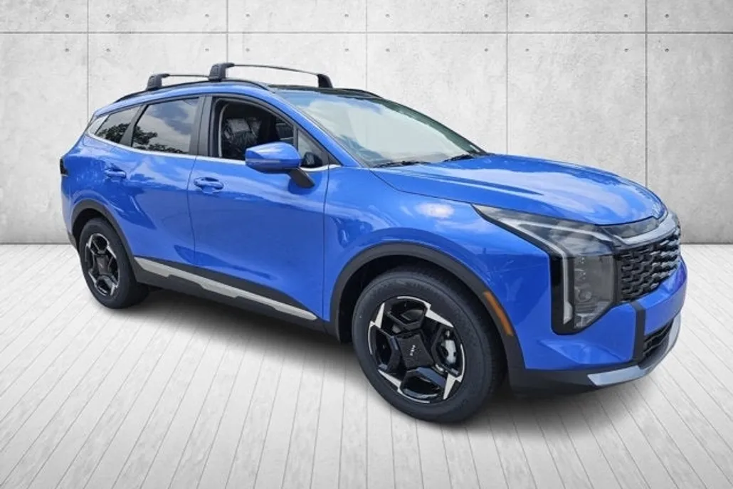2026 Kia Sportage EX photo 1