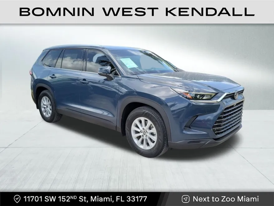 2025 Toyota Grand Highlander XLE photo 1