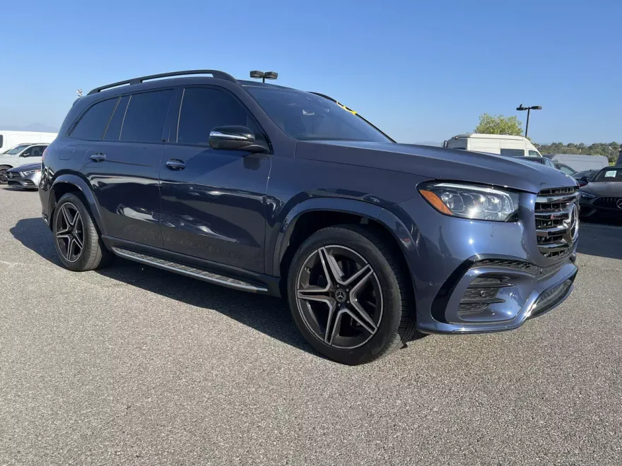 2024 Mercedes Benz GLS 450 photo 1