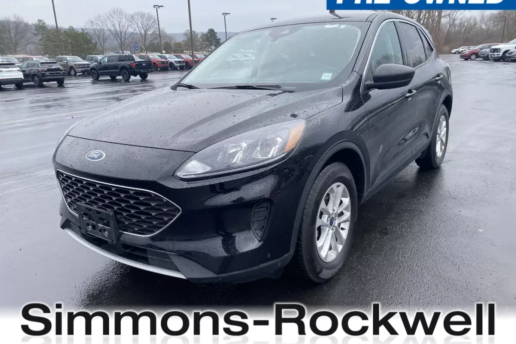 2022 Ford Escape SE photo 1