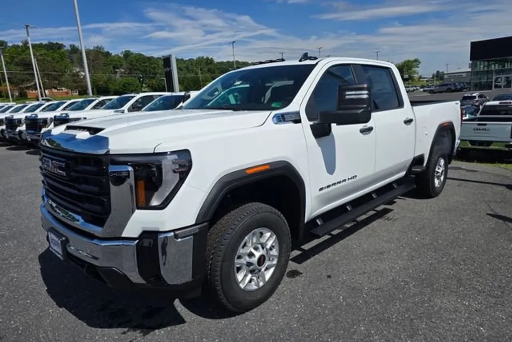 2025 Gmc Sierra Pro photo 1