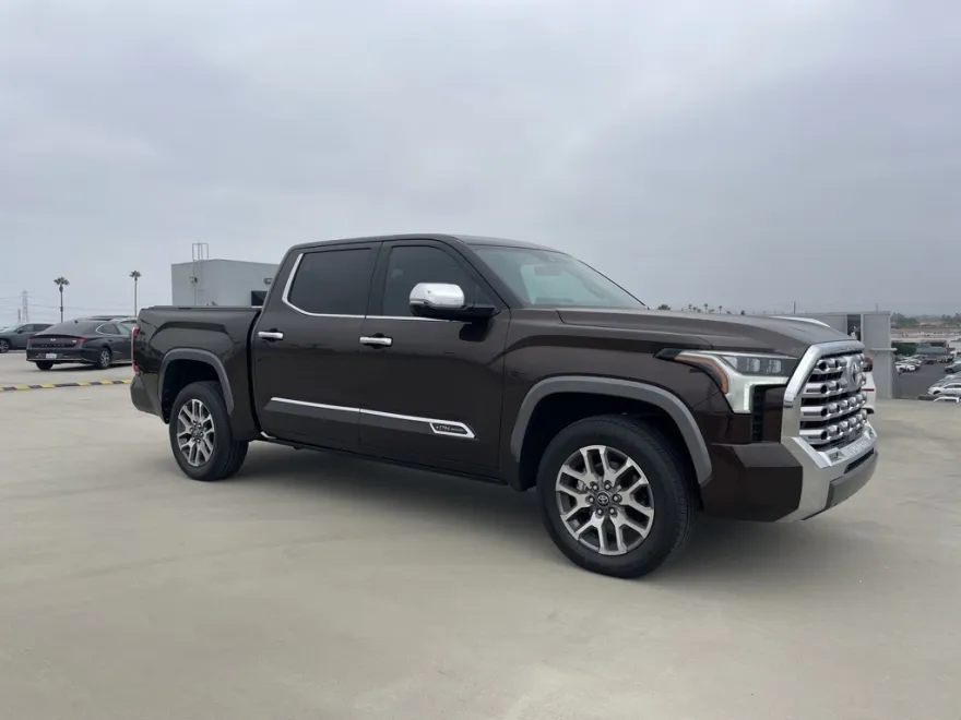2025 Toyota Tundra 1794 Edition photo 1
