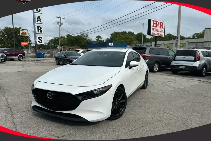 2020 Mazda Mazda3 Premium Hatchback photo 1