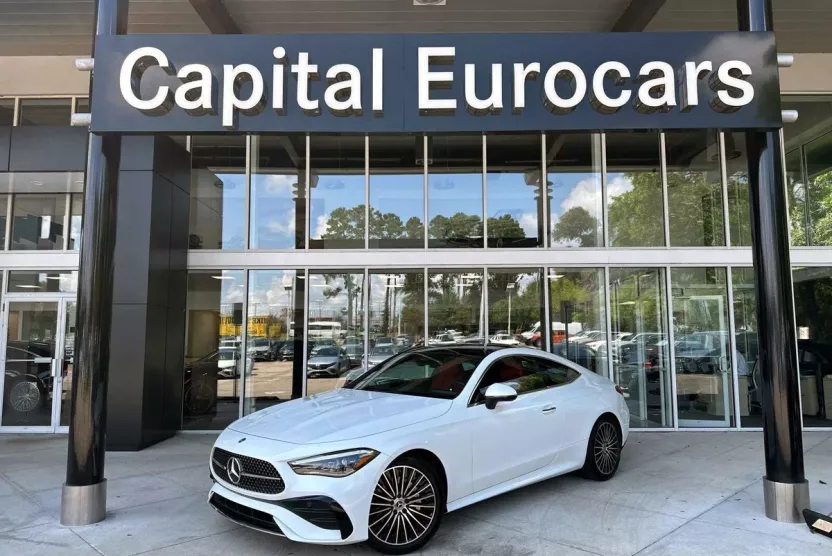 2024 Mercedes Benz CLE 300 4MATIC photo 1