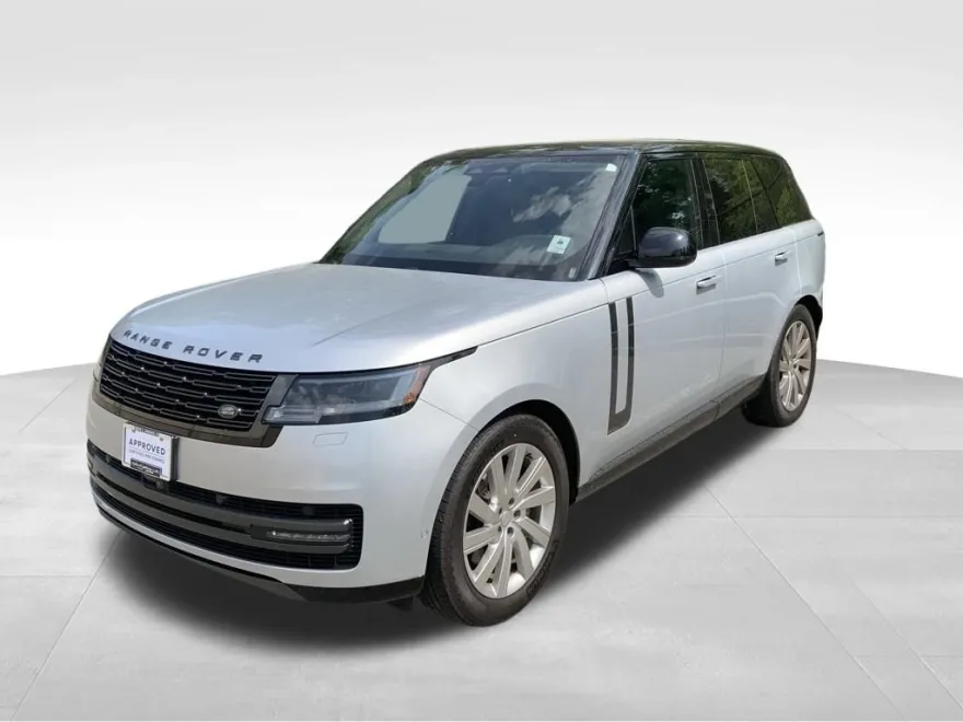 2024 Land Rover Range Rover SE photo 1