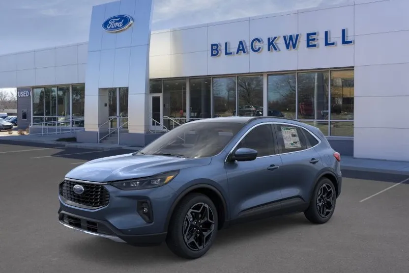 2026 Ford Escape Platinum photo 1