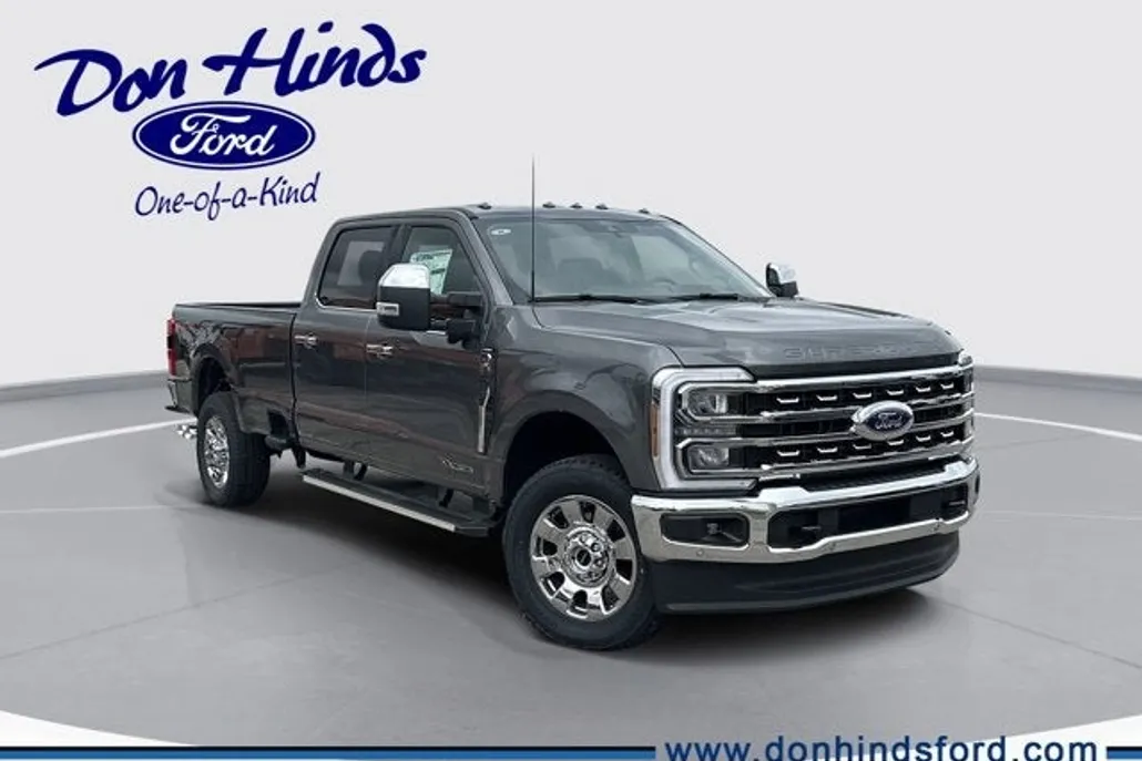 2026 Ford F-350 Lariat photo 1