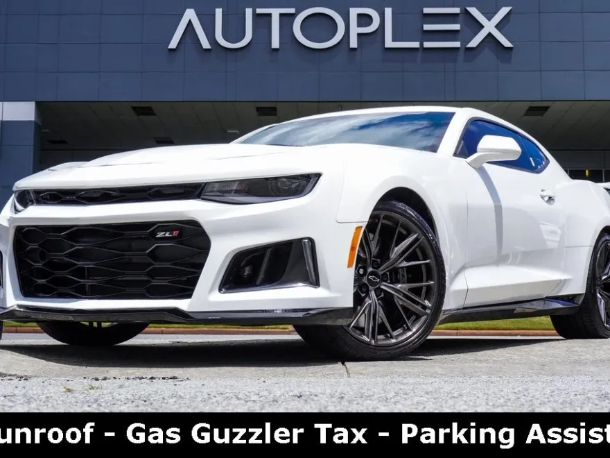 2023 Chevrolet Camaro ZL1 photo 1